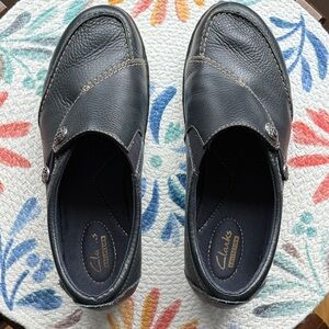 Clarks Navy Women’s Leather  Loafers